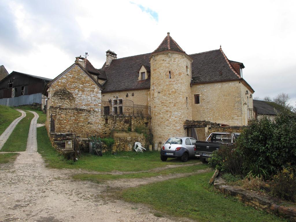 Gites des 3 Vallées Salignac Eyvigues Exterior foto